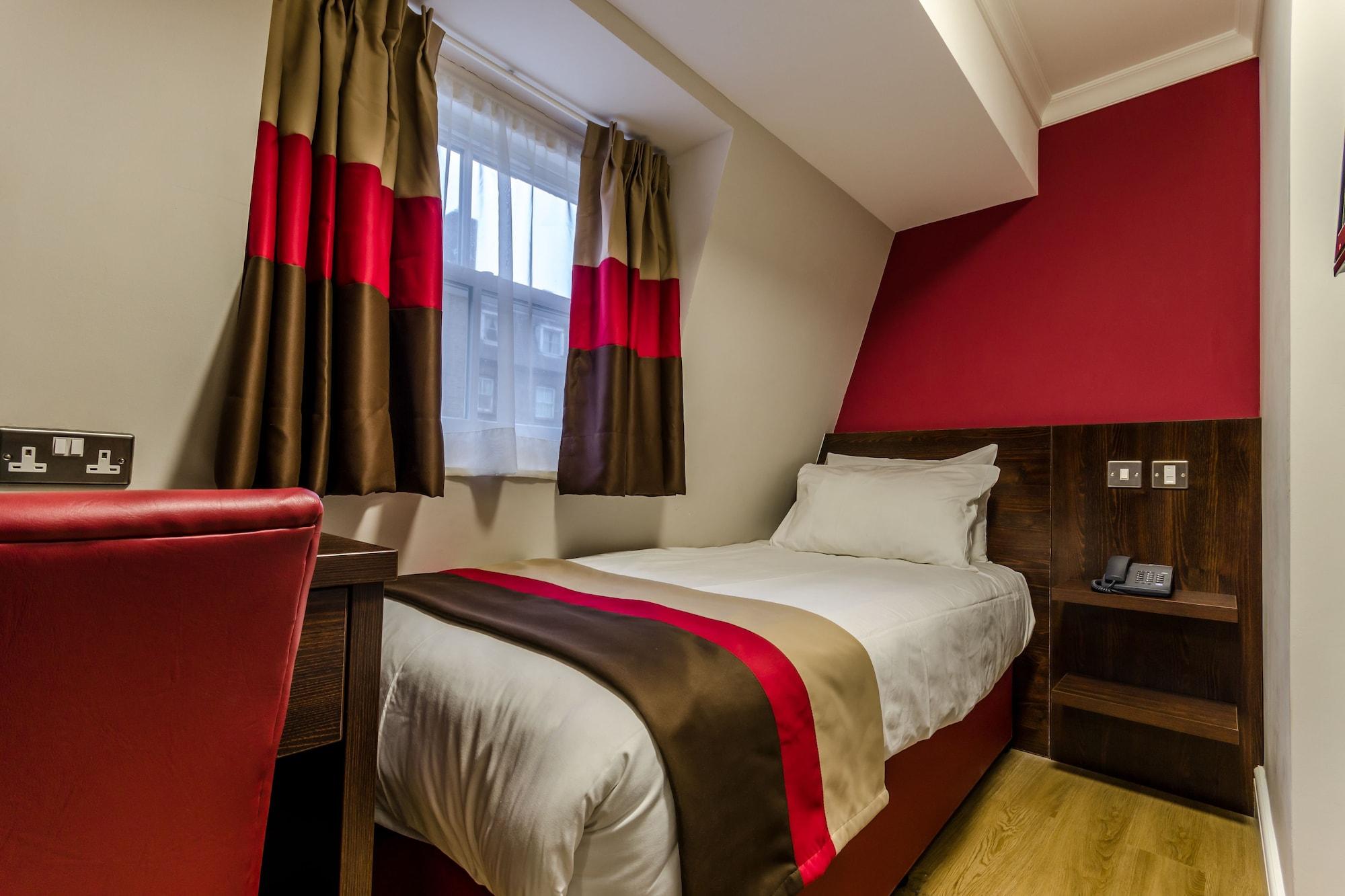 Royal Cambridge Hotel London Exterior photo